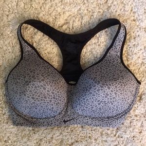Nike High Support Sports Bra - 36DD